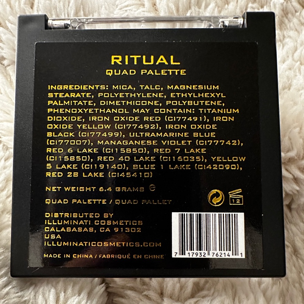 Illuminati eyeshadow quad in Ritual - Picture 2 of 3